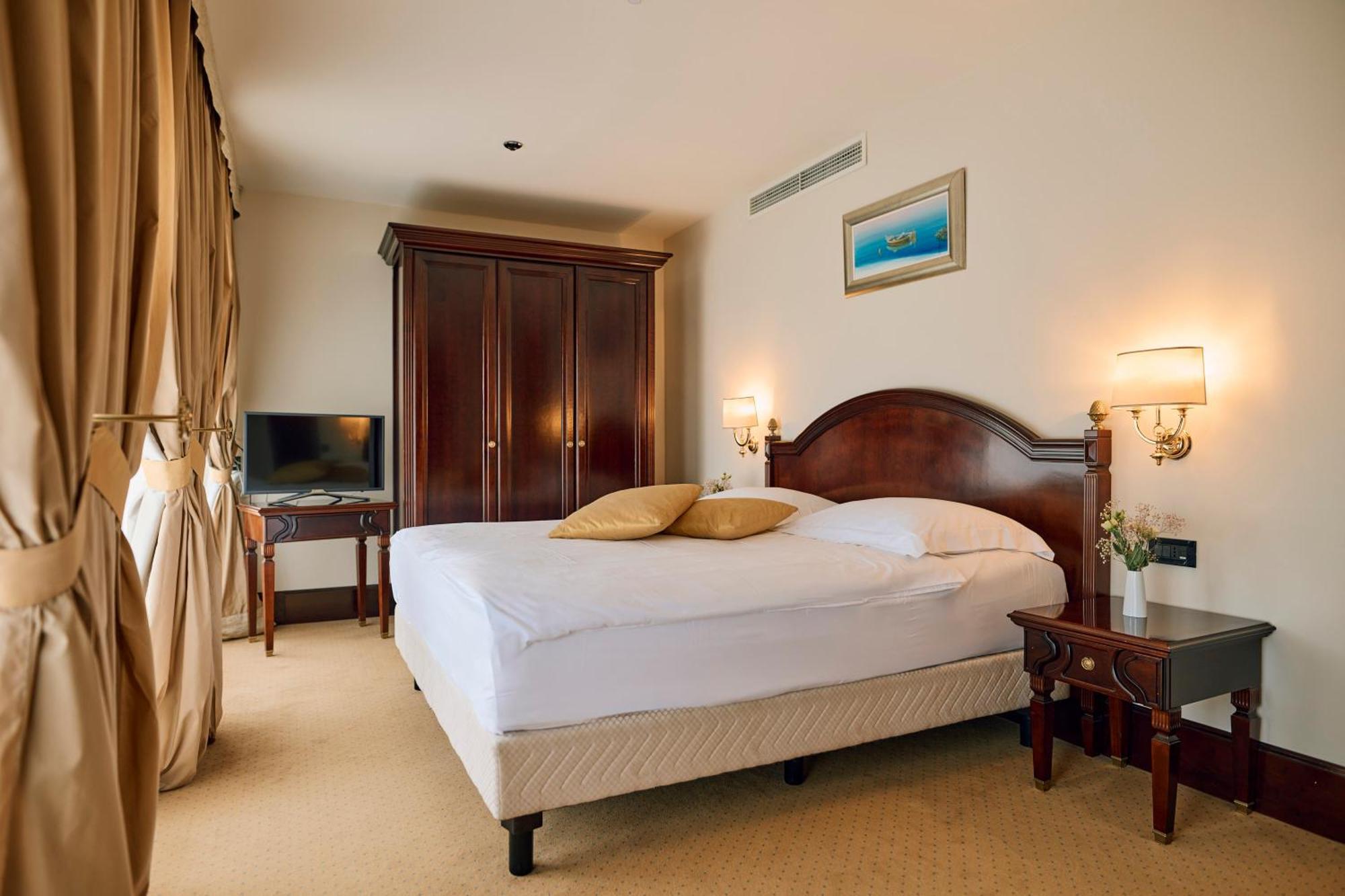 Arbiana Heritage Hotel ラブ 部屋 写真
