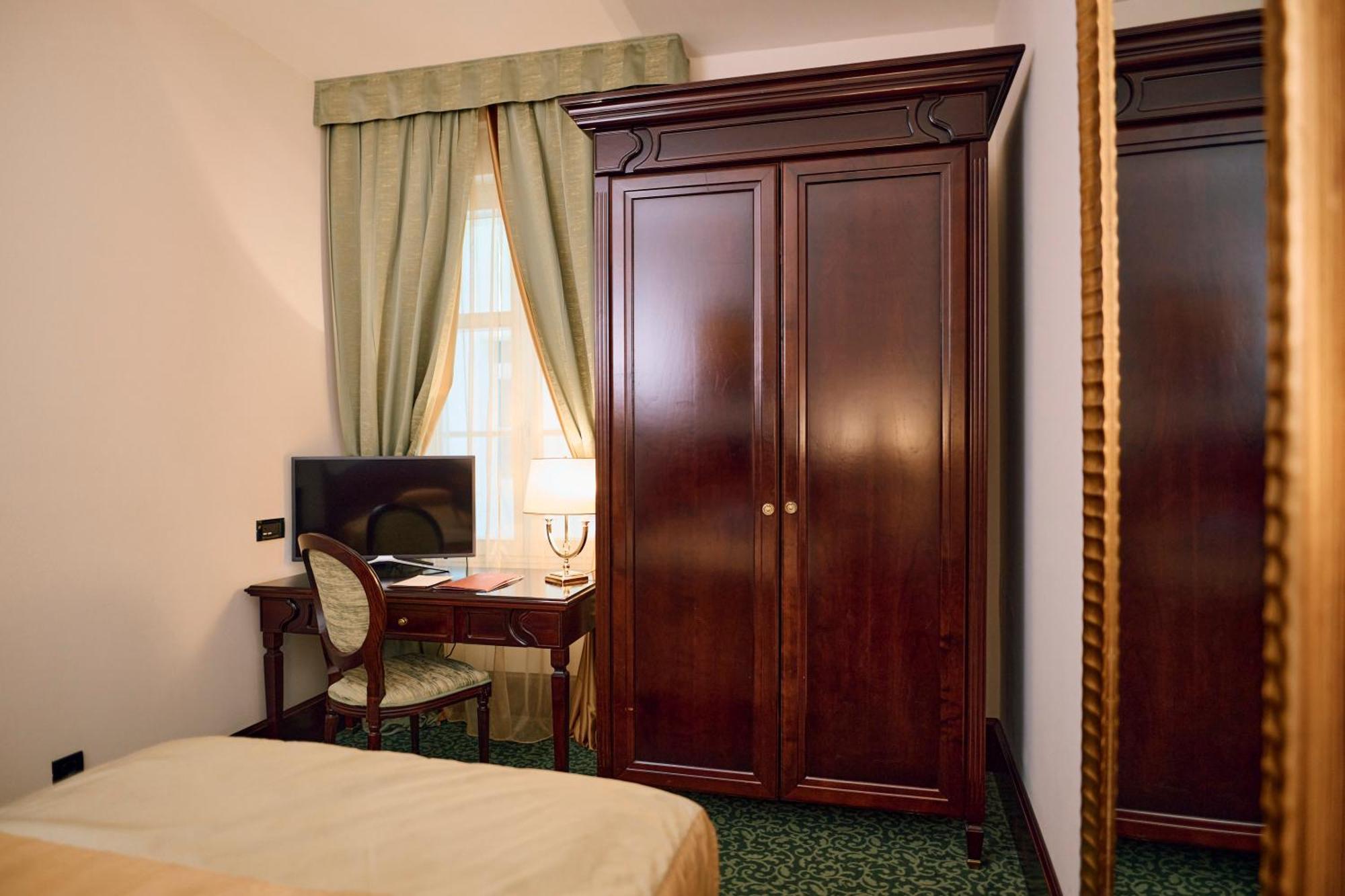 Arbiana Heritage Hotel ラブ 部屋 写真